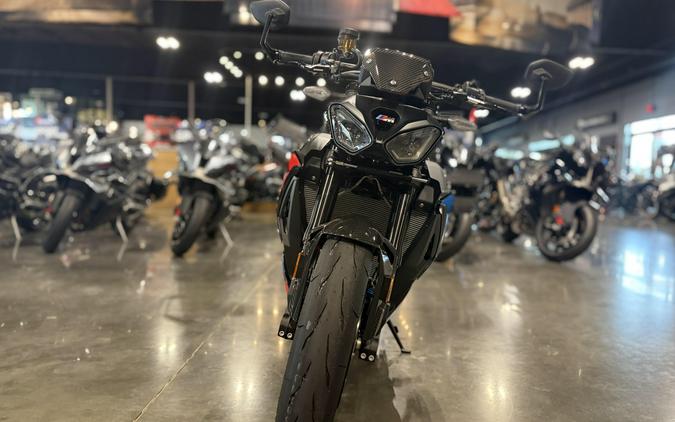 2026 BMW M 1000 R