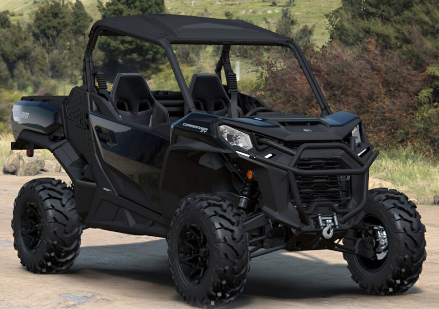 2023 Can-Am™ Commander XT 700