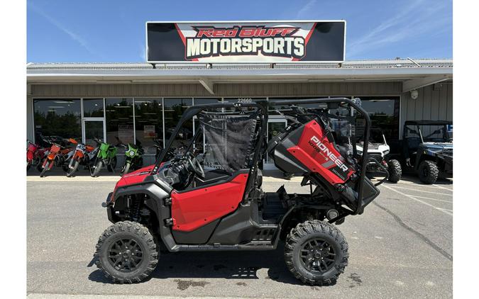 2025 Honda Pioneer 1000-5 Deluxe