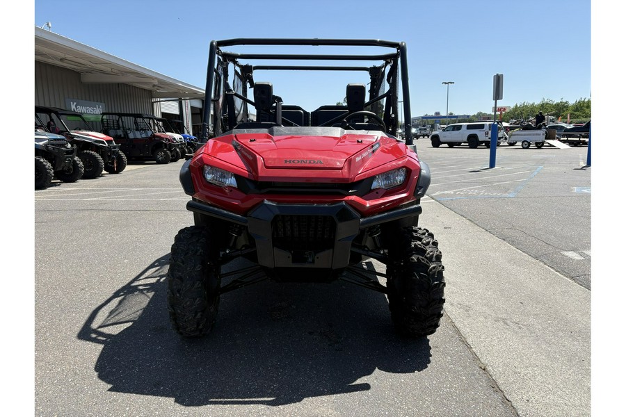 2025 Honda Pioneer 1000-5 Deluxe