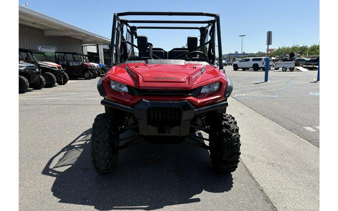2025 Honda Pioneer 1000-5 Deluxe