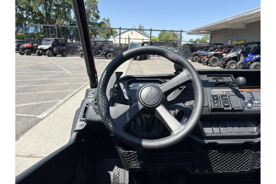 2025 Honda Pioneer 1000-5 Deluxe