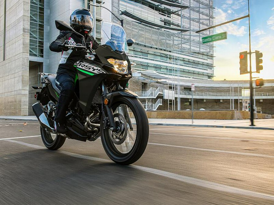 2025 Kawasaki Versys®-X 300 ABS