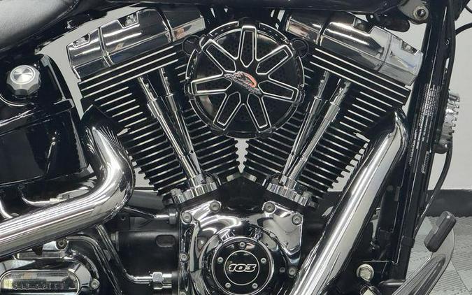 2015 Harley-Davidson® FXSB - Softail® Breakout®