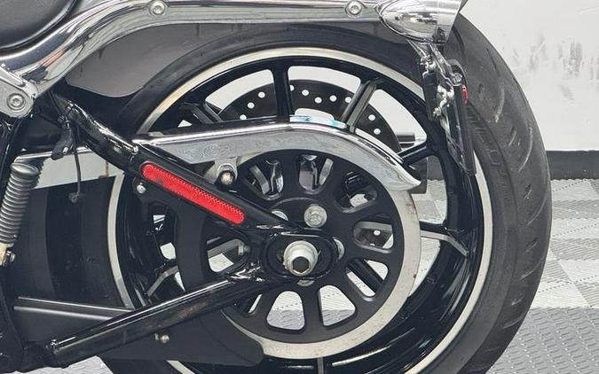 2015 Harley-Davidson® FXSB - Softail® Breakout®