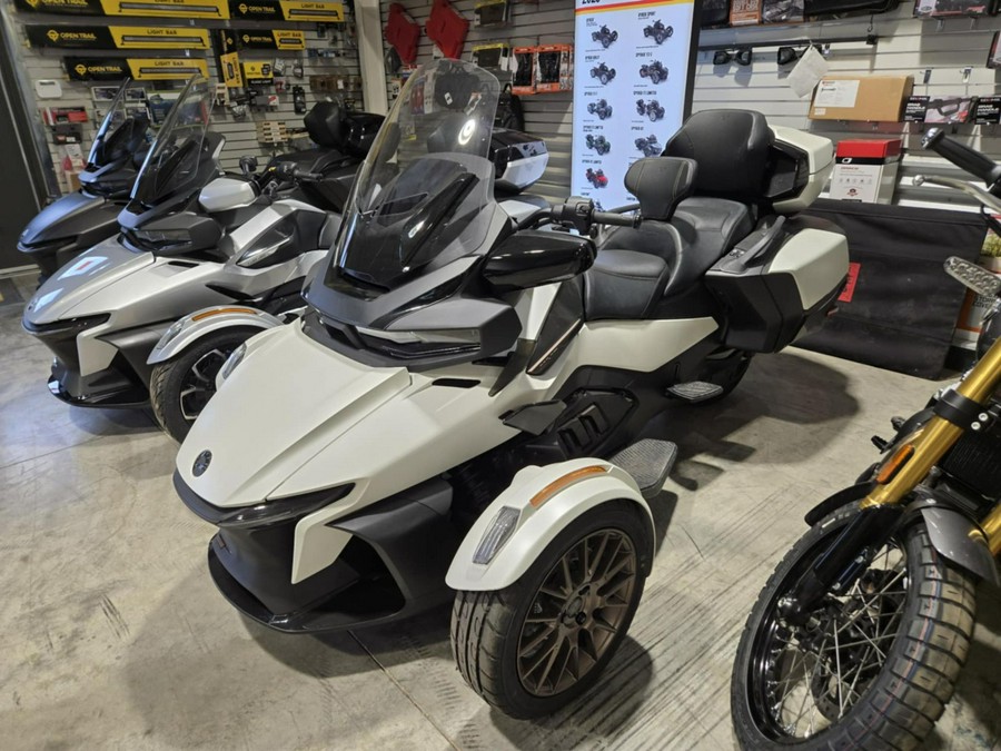 2025 Can-Am Spyder RT Sea-to-Sky
