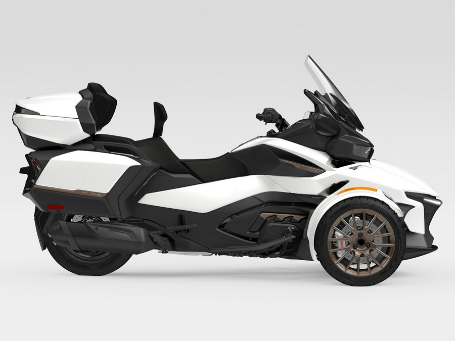 2025 Can-Am Spyder RT Sea-to-Sky
