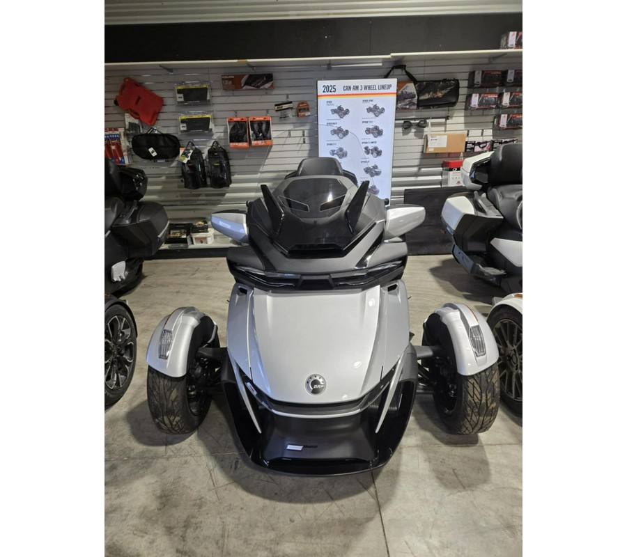 2025 Can-Am Spyder RT Sea-to-Sky