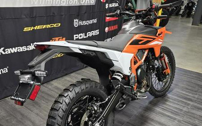 2026 KTM 390 Enduro R