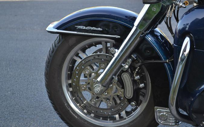 2014 Harley-Davidson® Tri Glide® Ultra - FLHTCUTG
