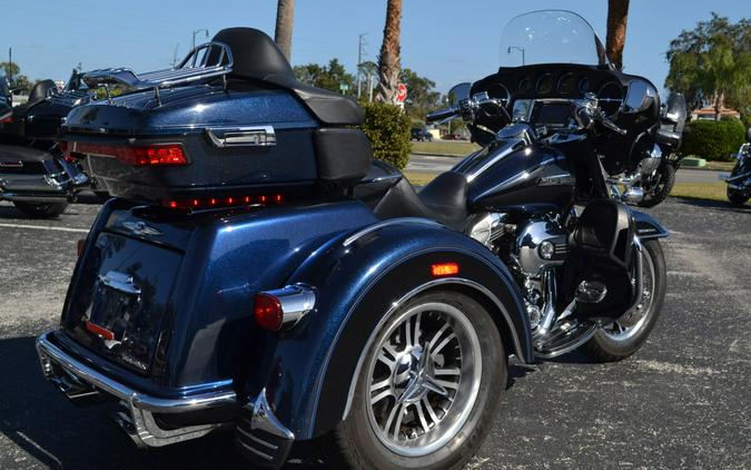 2014 Harley-Davidson® Tri Glide® Ultra - FLHTCUTG