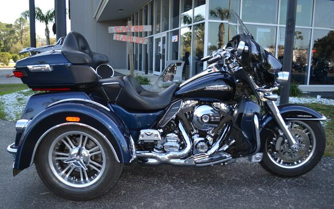 2014 Harley-Davidson® Tri Glide® Ultra - FLHTCUTG