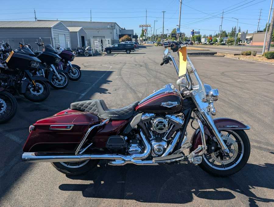 2015 Harley-Davidson Road King®