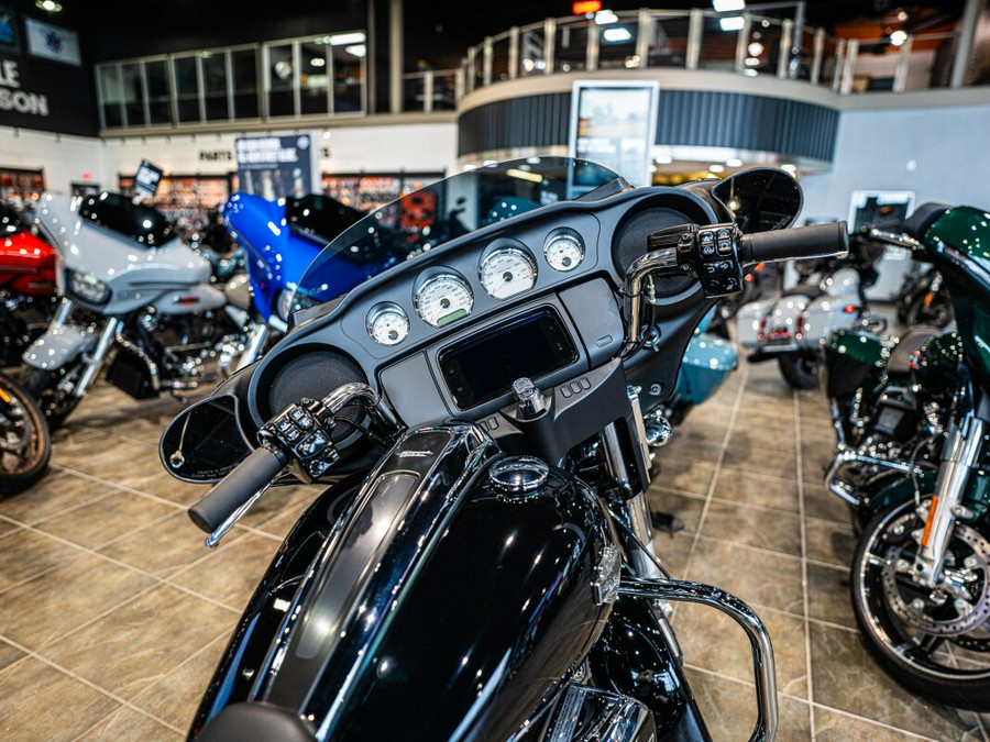 2023 Harley-Davidson Street Glide BLACK