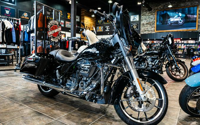 2023 Harley-Davidson Street Glide BLACK