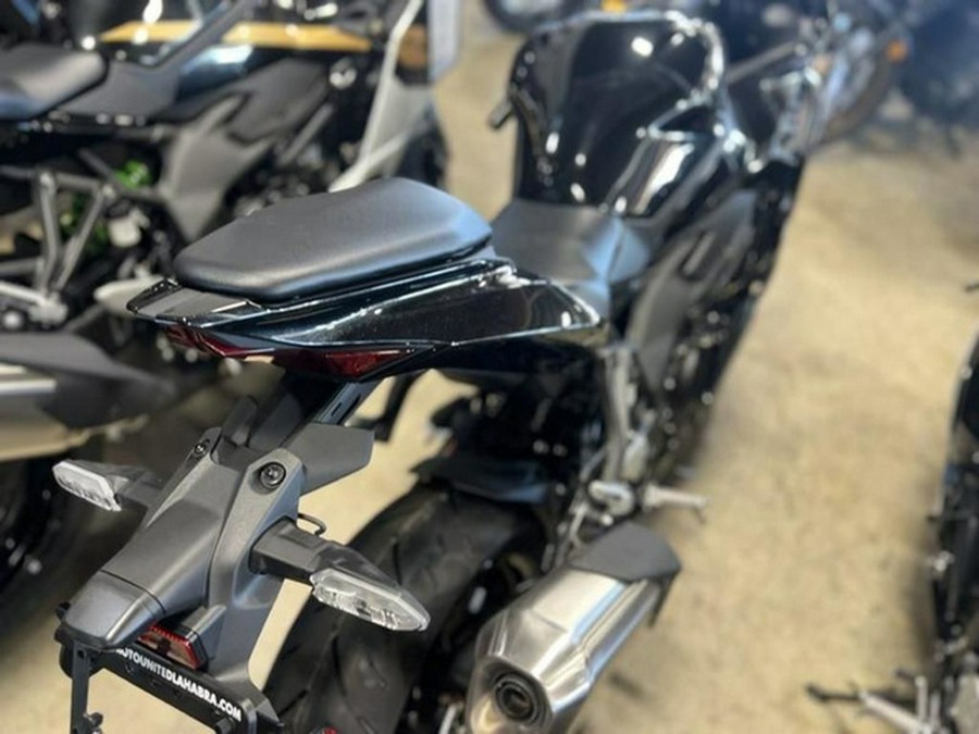 2026 Kawasaki Ninja ZX-4R ABS