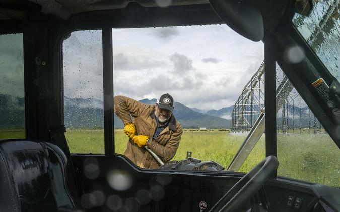 2025 Can-Am Defender MAX Limited HD10