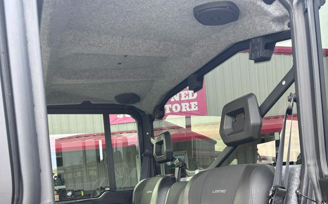 2025 Can-Am Defender MAX Limited HD10