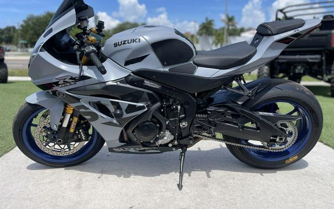 2022 Suzuki GSX-R 1000R