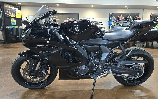 2023 Yamaha YZF-R7