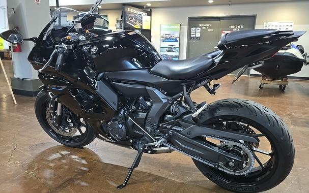 2023 Yamaha YZF-R7
