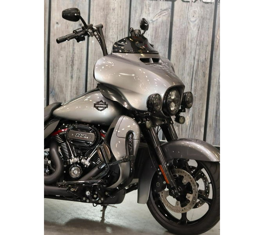 2019 Harley-Davidson® FLHTKSE - CVO™ Limited