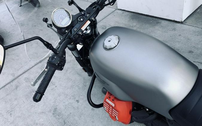 2018 Moto Guzzi V7 III Rough