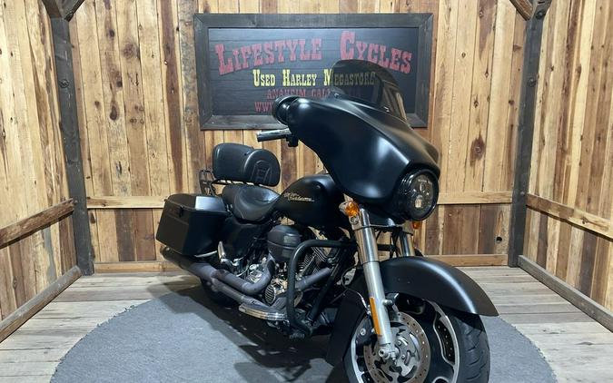 2010 Harley-Davidson® FLHX - Street Glide®