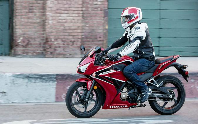 2021 Honda CBR300R
