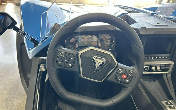 2026 Polaris SLINGSHOT SL AUTODRIVE
