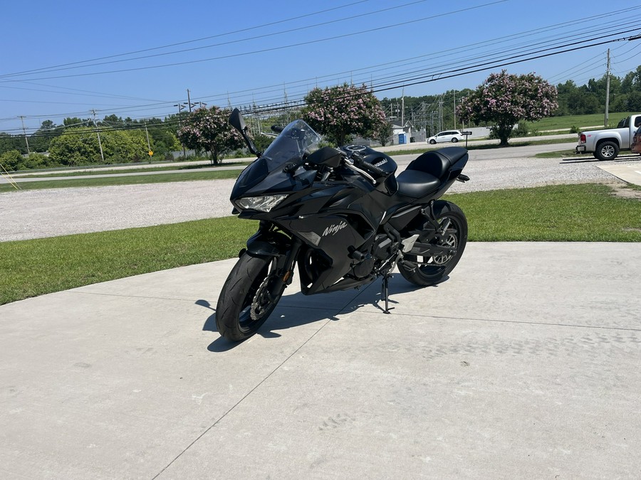2025 KAWASAKI NINJA 650 - DAE7468
