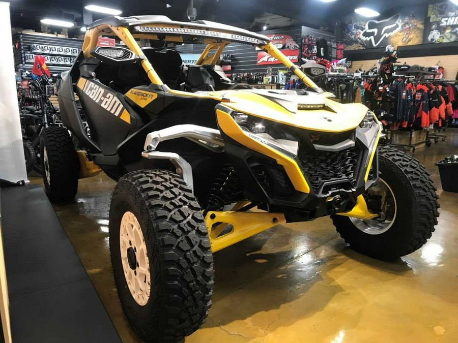 2024 Can-am MAVERICK R X RS WITH SMART-SHOX 999T DCT