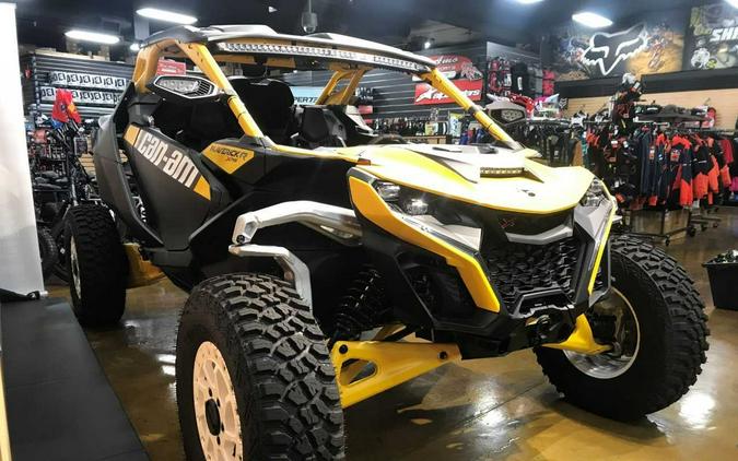 2024 Can-am MAVERICK R X RS WITH SMART-SHOX 999T DCT