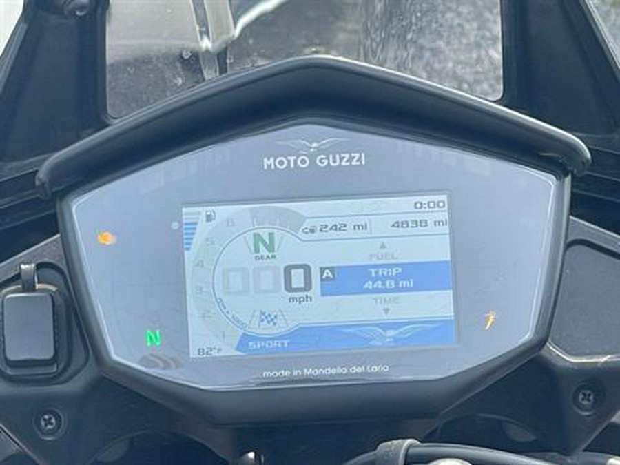 2021 Moto Guzzi V85 TT E5