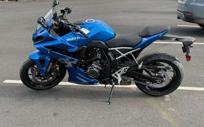 2026 Suzuki GSX800FRQM6
