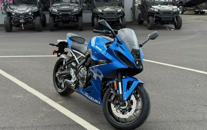 2026 Suzuki GSX800FRQM6