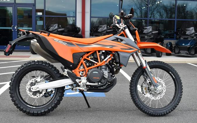 2023 KTM 690 Enduro R