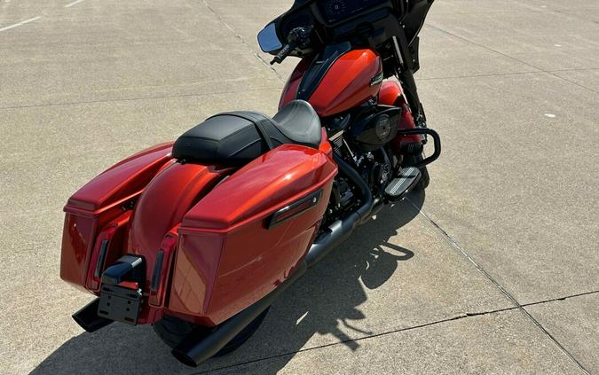2024 Harley-Davidson Street Glide® Whiskey Fire – Black Finish