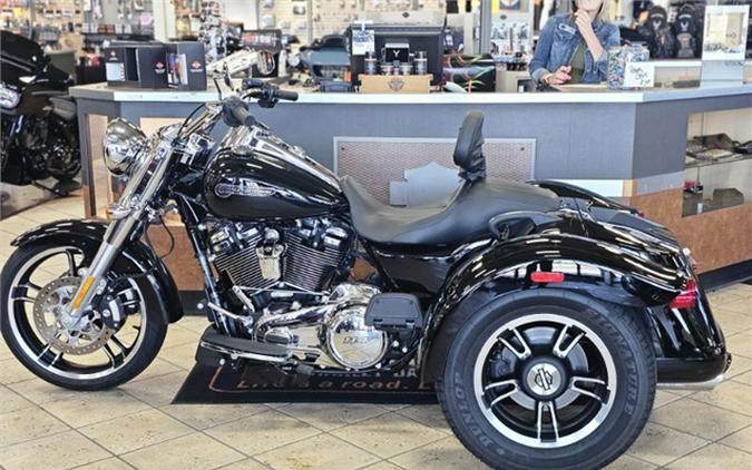 2021 Harley-Davidson Freewheeler