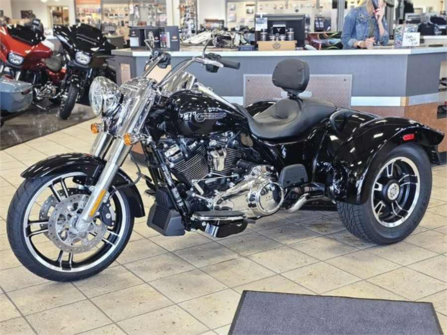 2021 Harley-Davidson Freewheeler