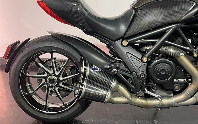 2011 Ducati Diavel Carbon