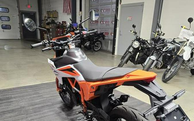 2026 KTM 390 SMC R - B.D.
