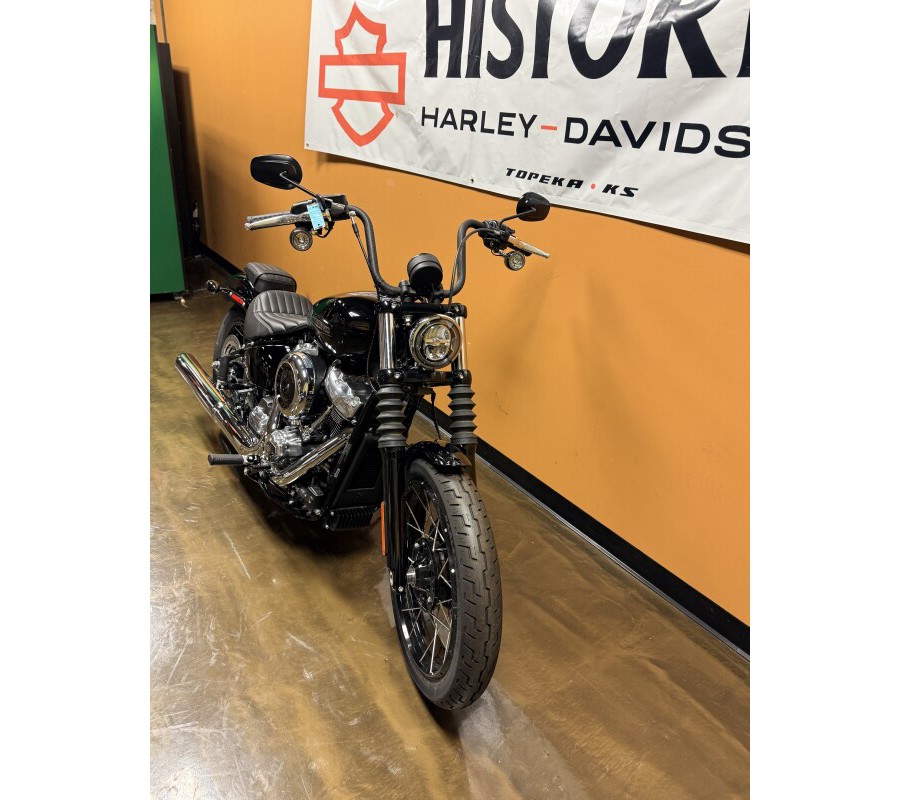 FXBB 2025 Street Bob™