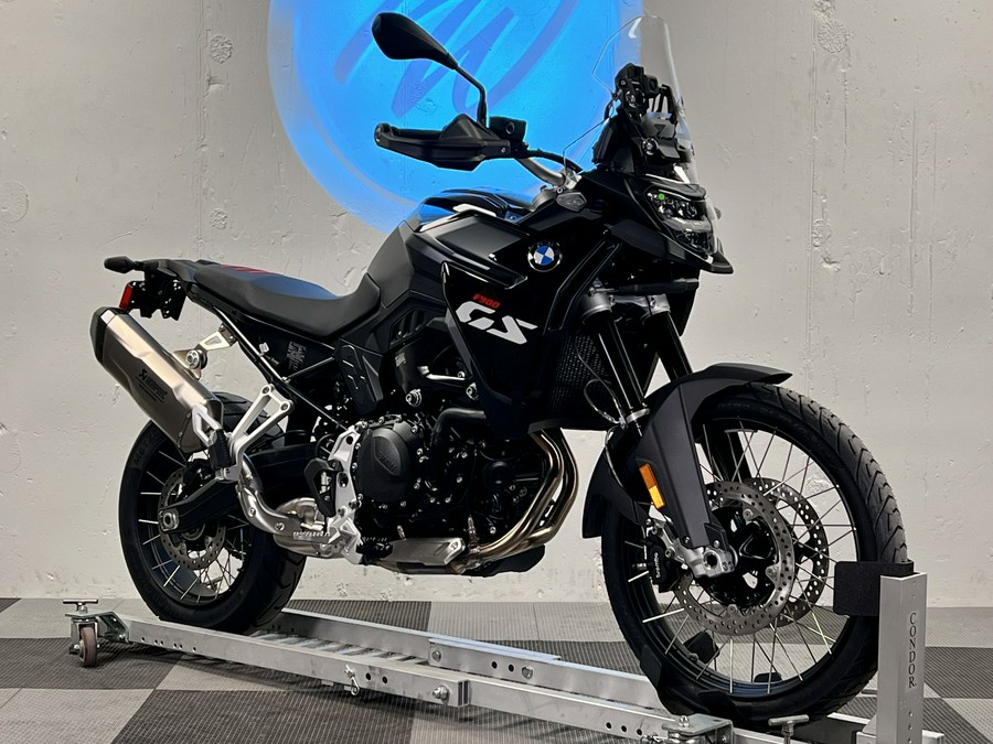 2026 BMW F 900 GS
