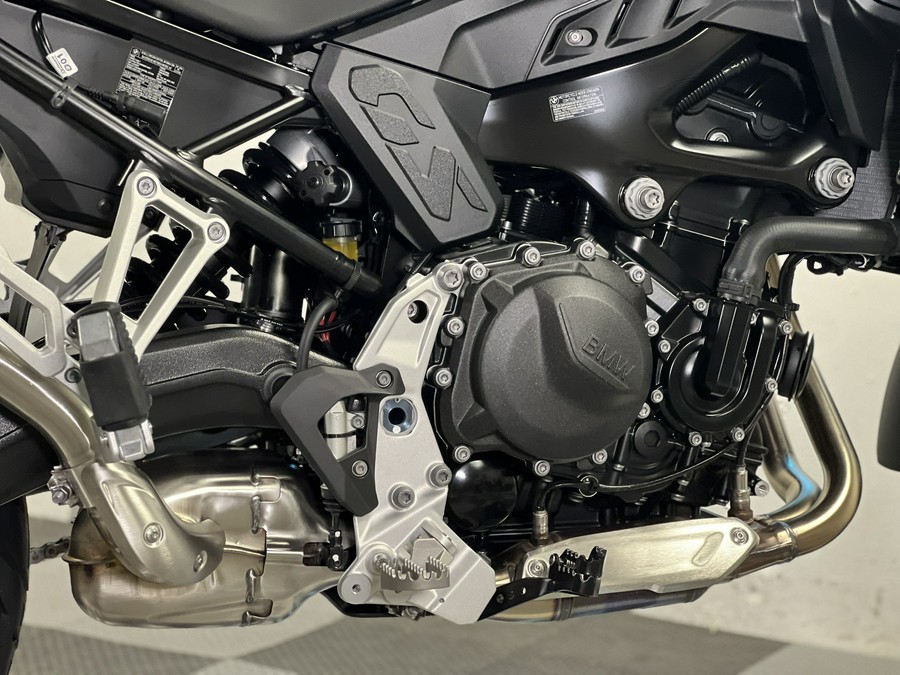2026 BMW F 900 GS