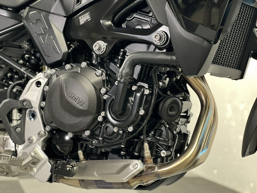 2026 BMW F 900 GS