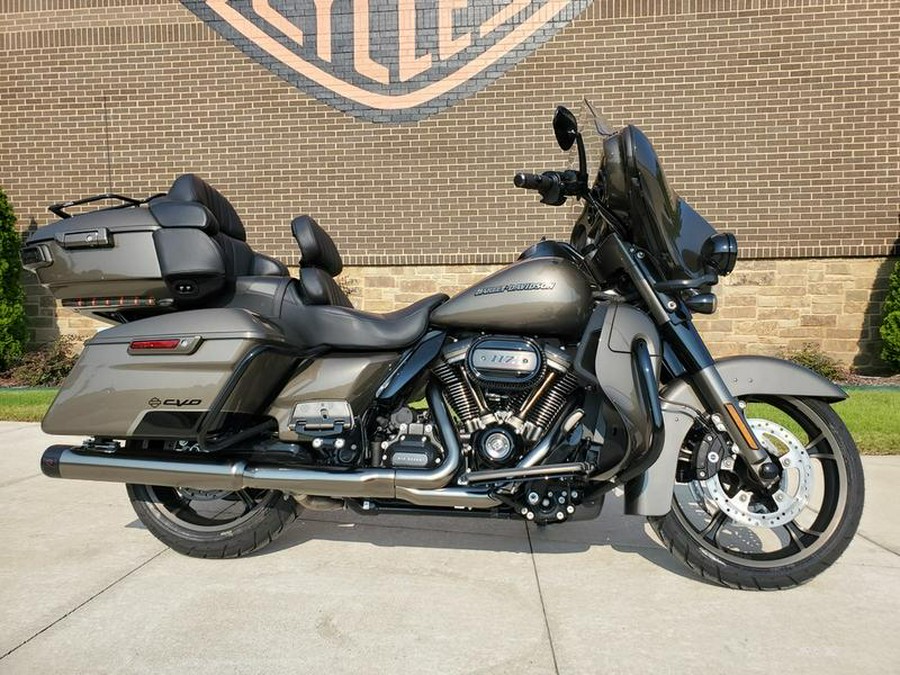 2021 Harley-Davidson® FLHTKSE - CVO™ Limited