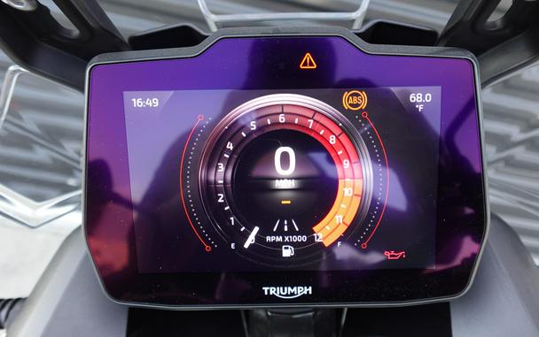 2025 Triumph Tiger 900 GT Pro