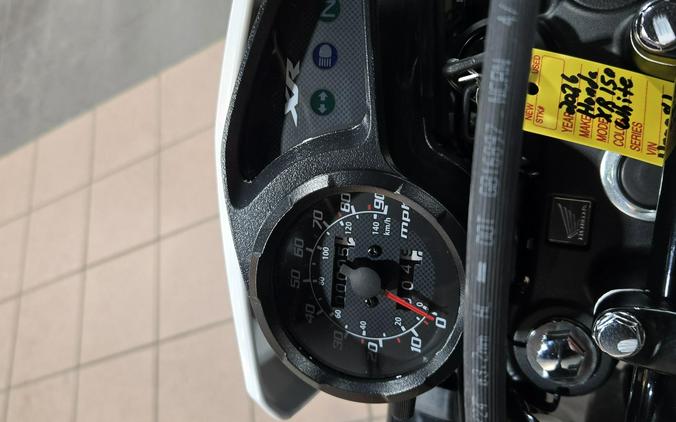 2026 HONDA XR150L