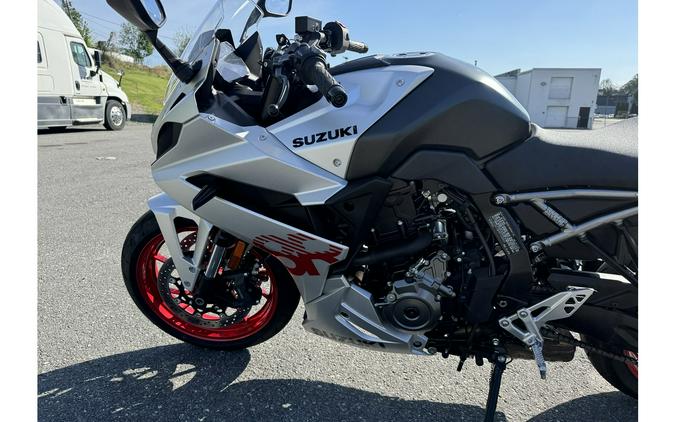2024 GSX-8R - Suzuki